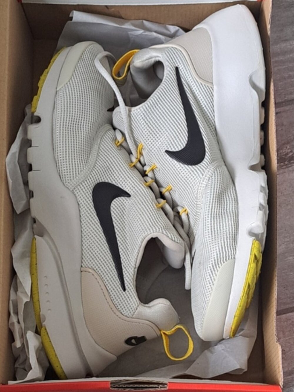 Nike Light Bone/Velvet Brown Presto Fly GS Boys Sneakers 7Y Unisex Women's 8.5 - Picture 3 of 15